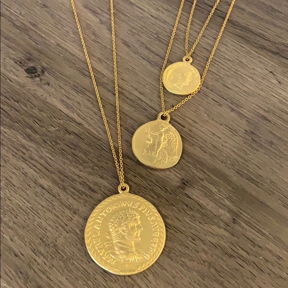 Gold Coin Layering Set - Picture 1 of 8